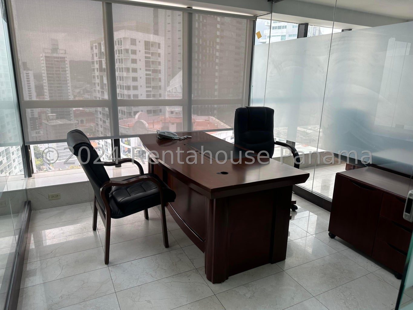 Beautiful office